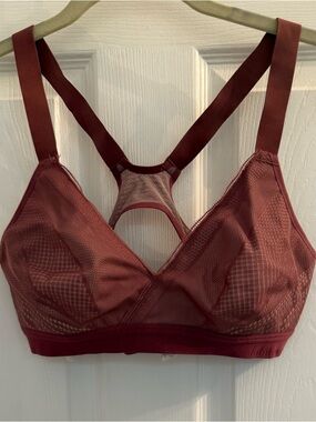 lululemon athletica Mesh Wireless Bralette - Burgundy